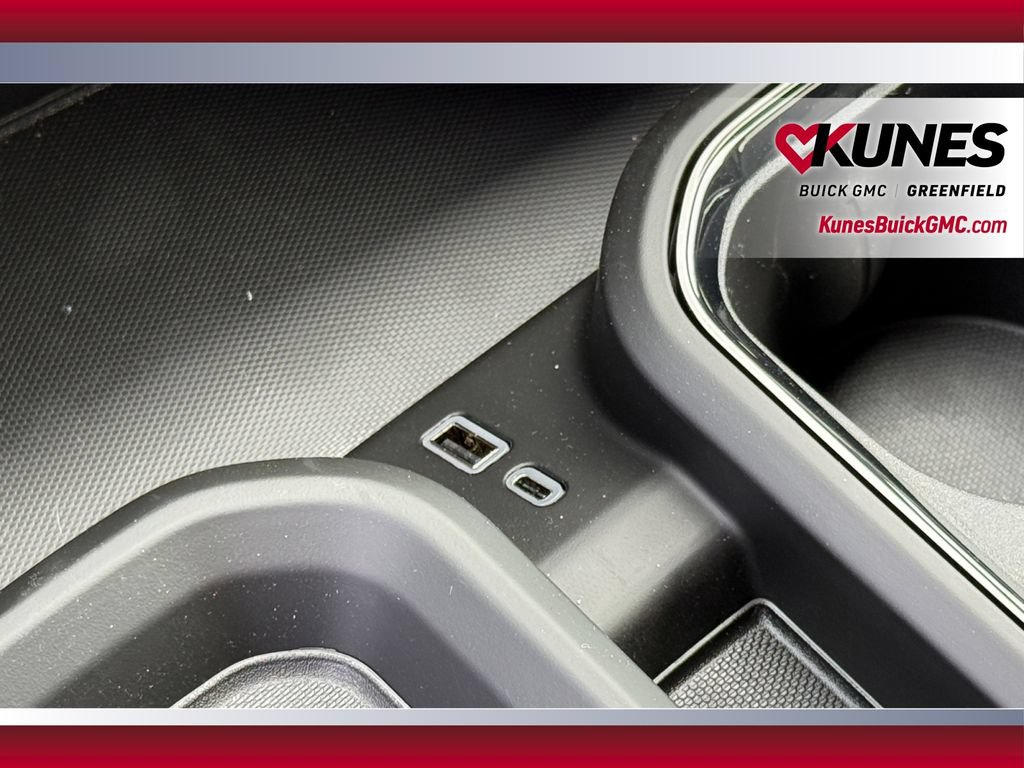 New 2026 GMC Sierra 2500 AT4 w/ AT4 Premium Plus Package AWD/4WD image 32