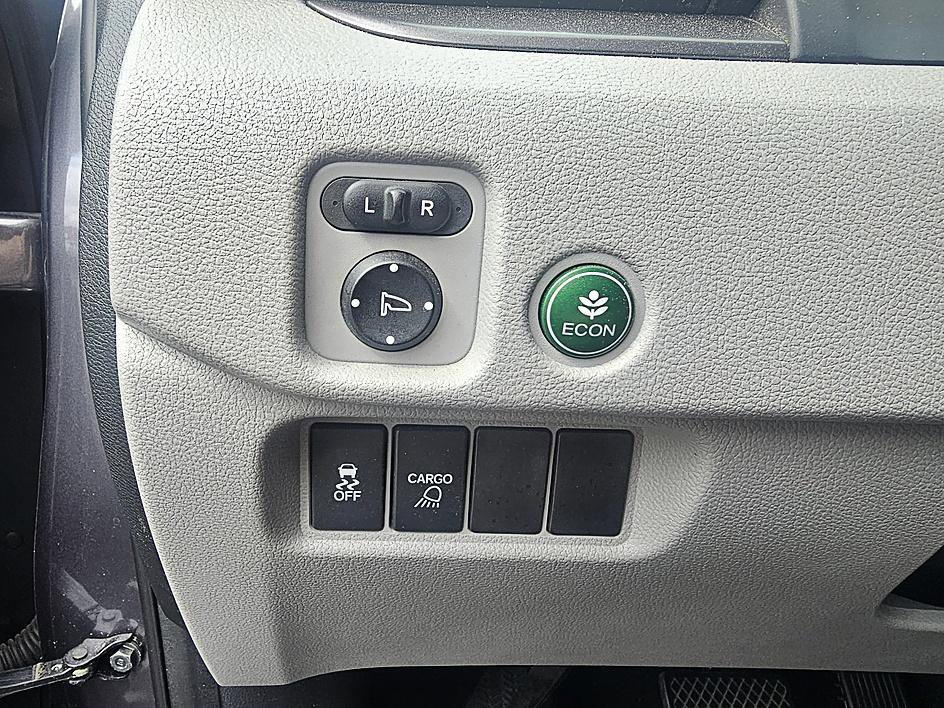 Used 2017 Honda Ridgeline RTL-T image 12