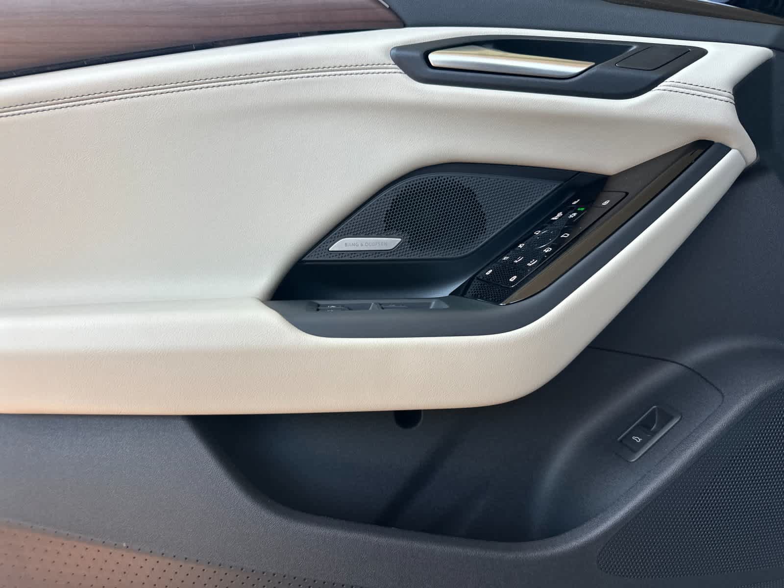 New 2027 Audi A6 e-tron Premium Plus AWD/4WD image 12