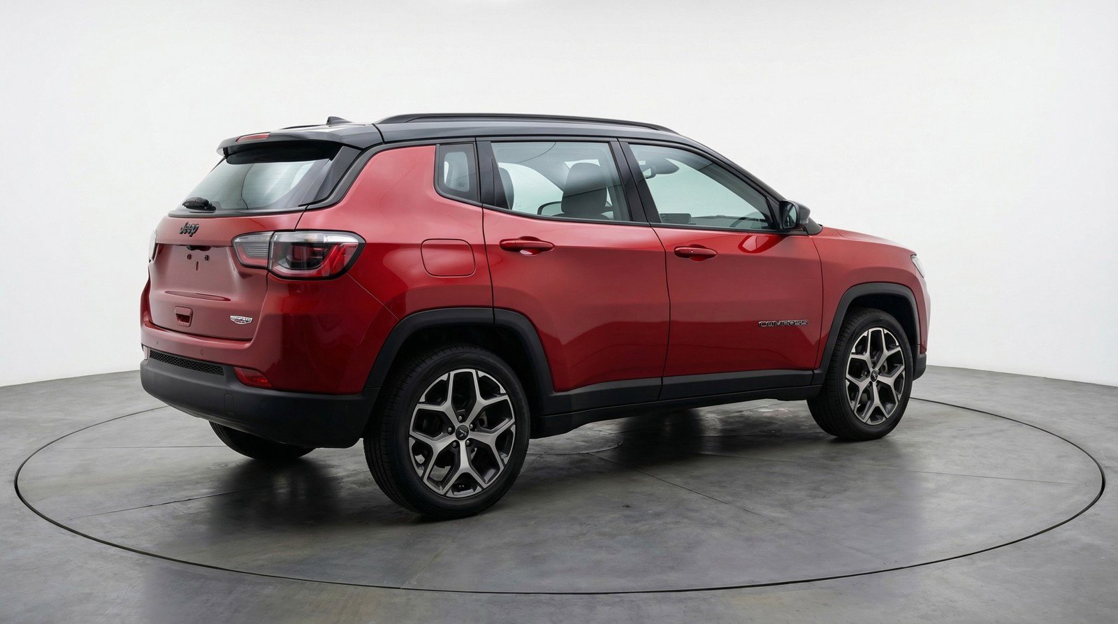 Used 2025 Jeep Compass Limited image 9