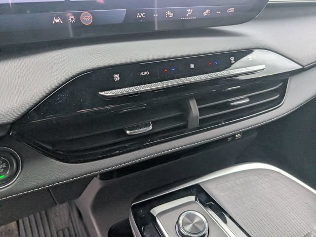 New 2026 Buick Enclave Preferred w/ Power Package AWD/4WD image 21