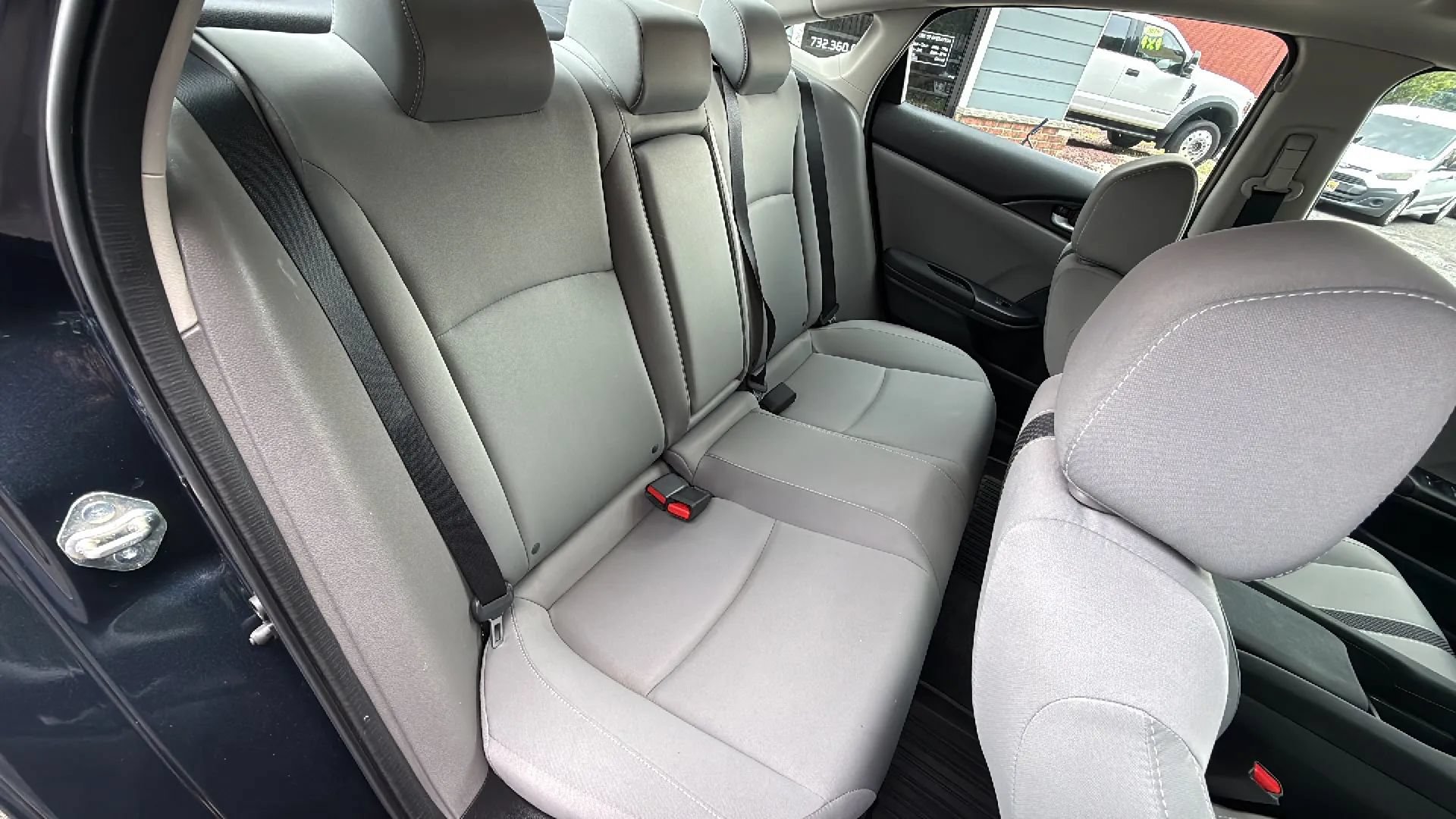 Used 2020 Honda Civic EX image 27
