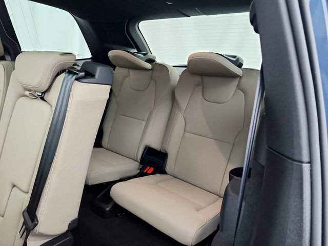 New 2026 Volvo XC90 T8 Plus w/ Protection Package image 29