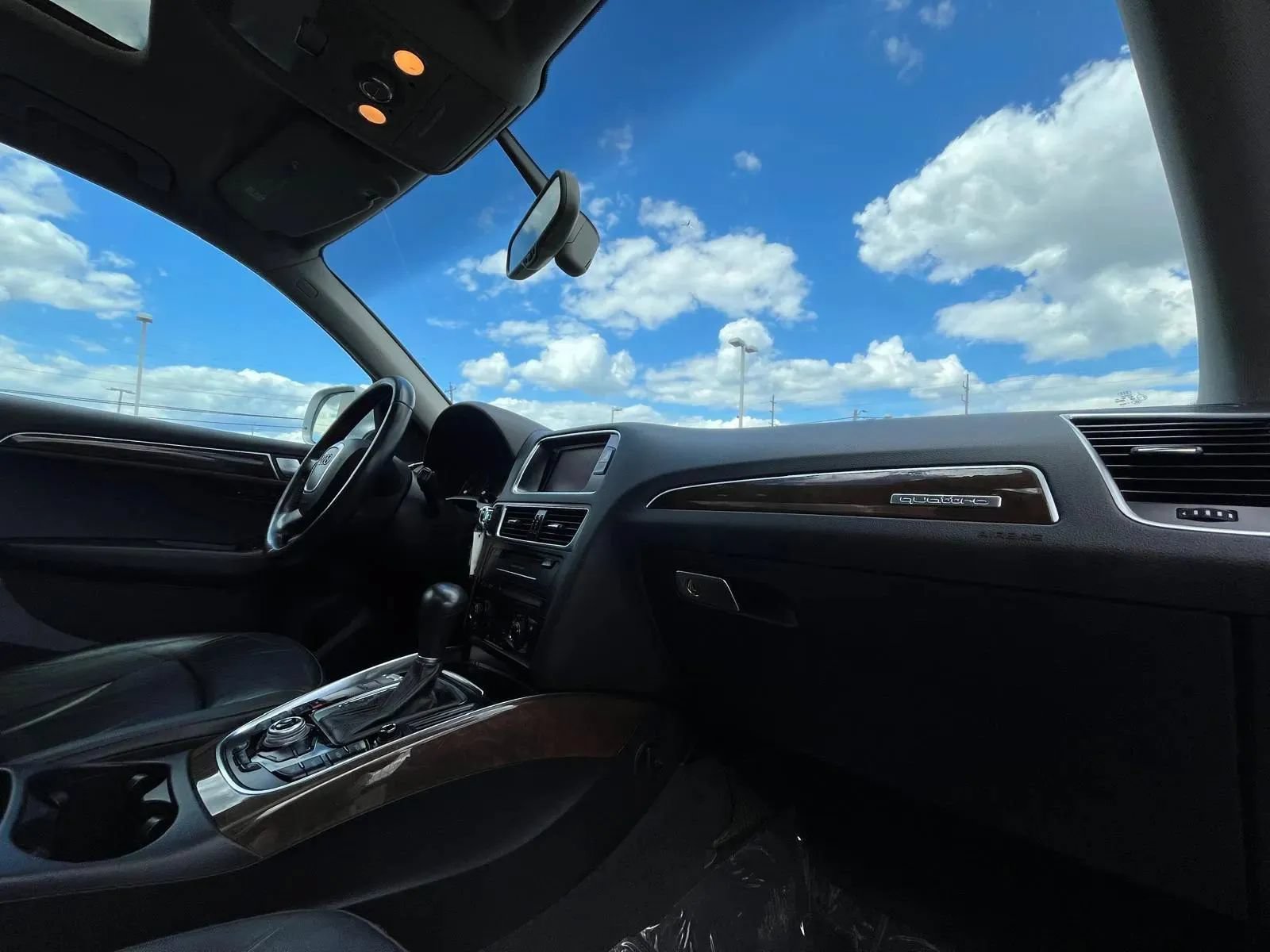 Used 2011 Audi Q5 2.0T Premium Plus AWD/4WD image 24
