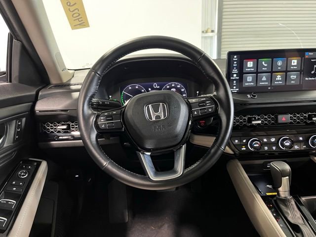 Used 2024 Honda Accord Touring image 21