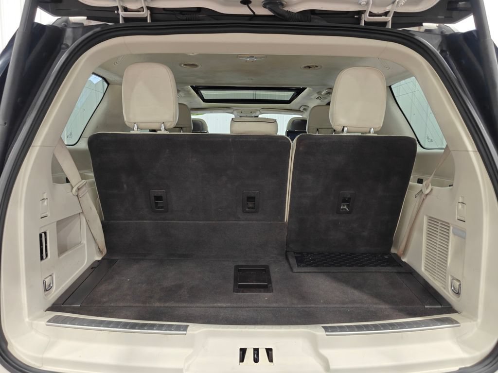 Used 2019 Lincoln Navigator Black Label w/ Cargo Package AWD/4WD image 43