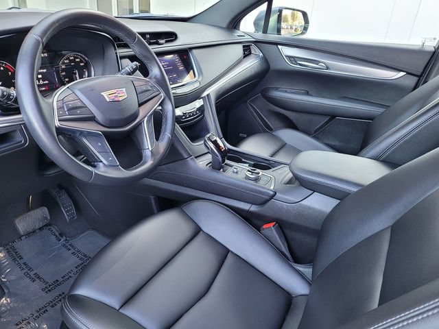 Used 2021 Cadillac XT5 Luxury FWD image 10