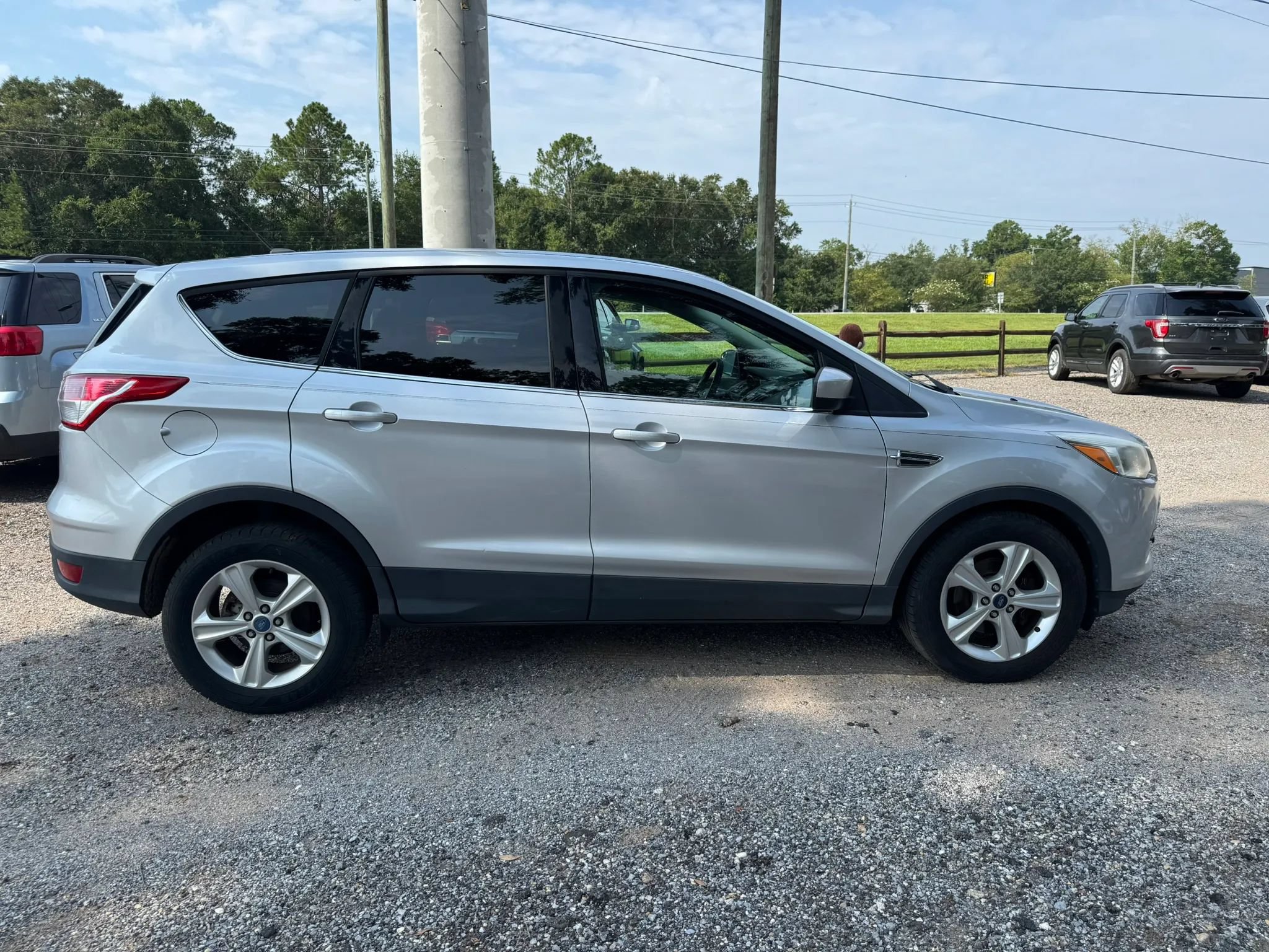 Used 2014 Ford Escape SE FWD image 8