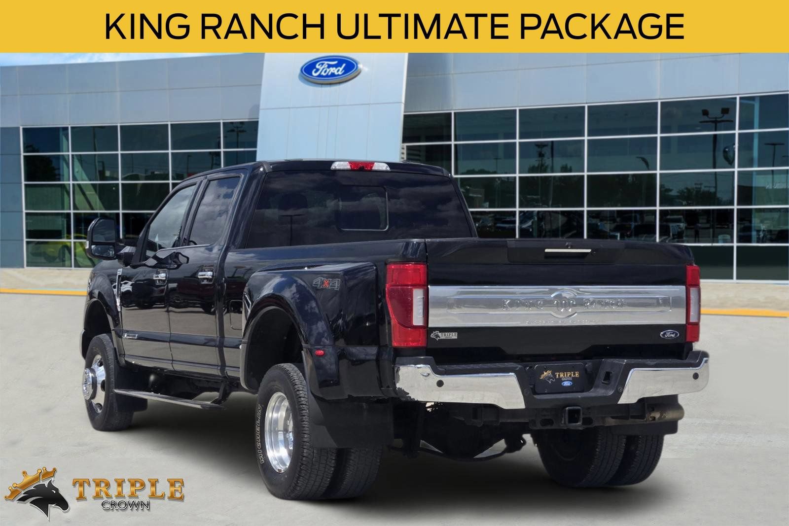 Used 2022 Ford F350 King Ranch w/ King Ranch Ultimate Package AWD/4WD image 4