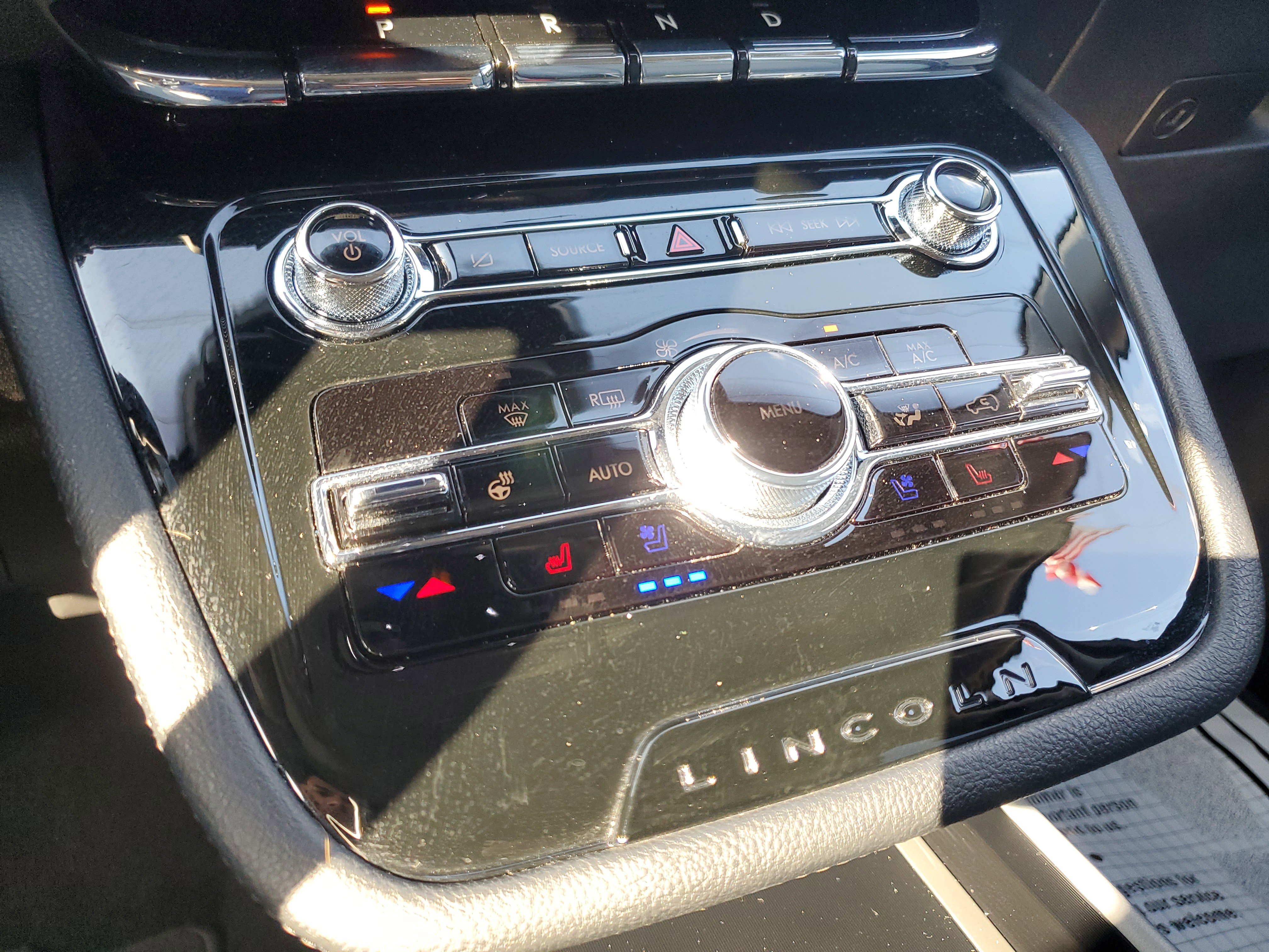 Certified 2022 Lincoln Corsair Reserve w/ Equipment Group 201A image 19