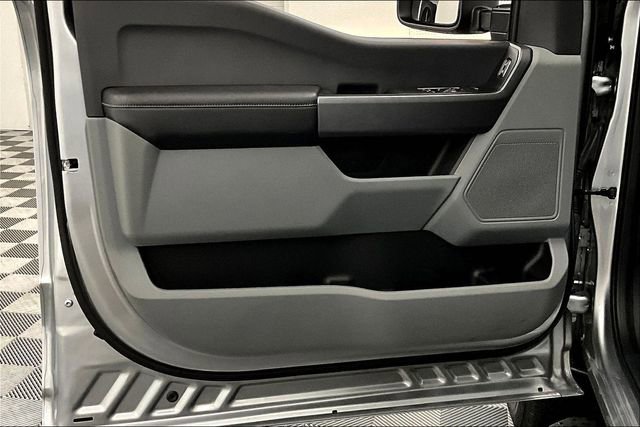 Used 2024 Ford F350 XLT w/ 360-Degree Camera Package AWD/4WD image 19