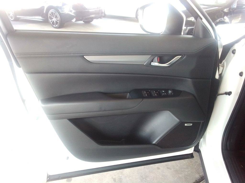 Used 2018 MAZDA CX-5 Touring w/ Preferred Equipment Package FWD image 22