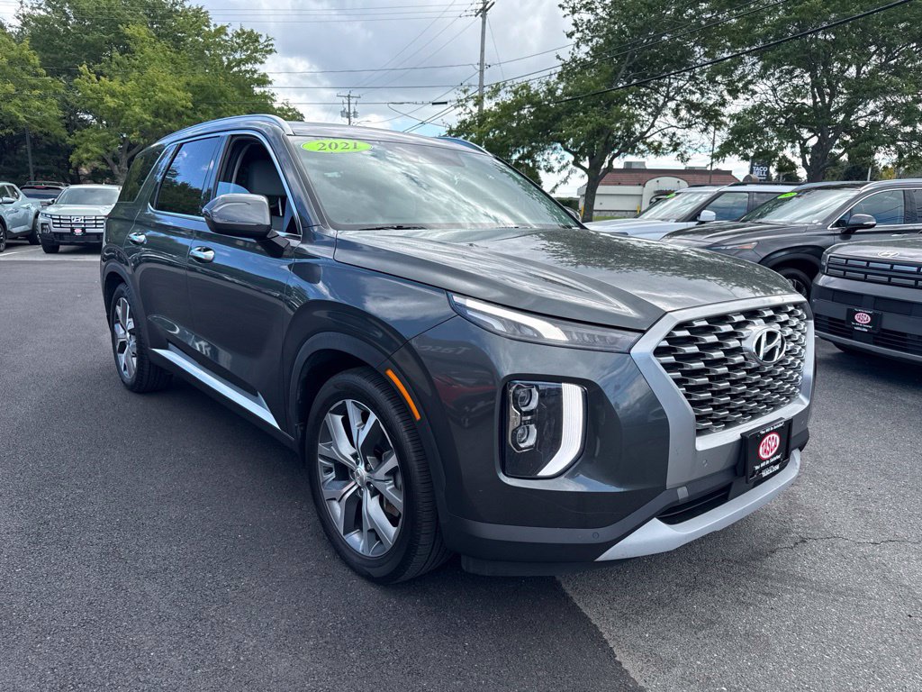 Used 2021 Hyundai Palisade SEL w/ Premium Package AWD/4WD image 3