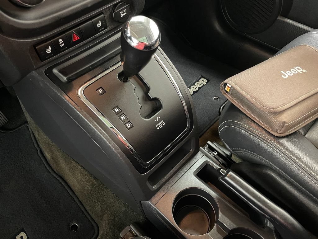 Used 2017 Jeep Patriot High Altitude AWD/4WD image 26
