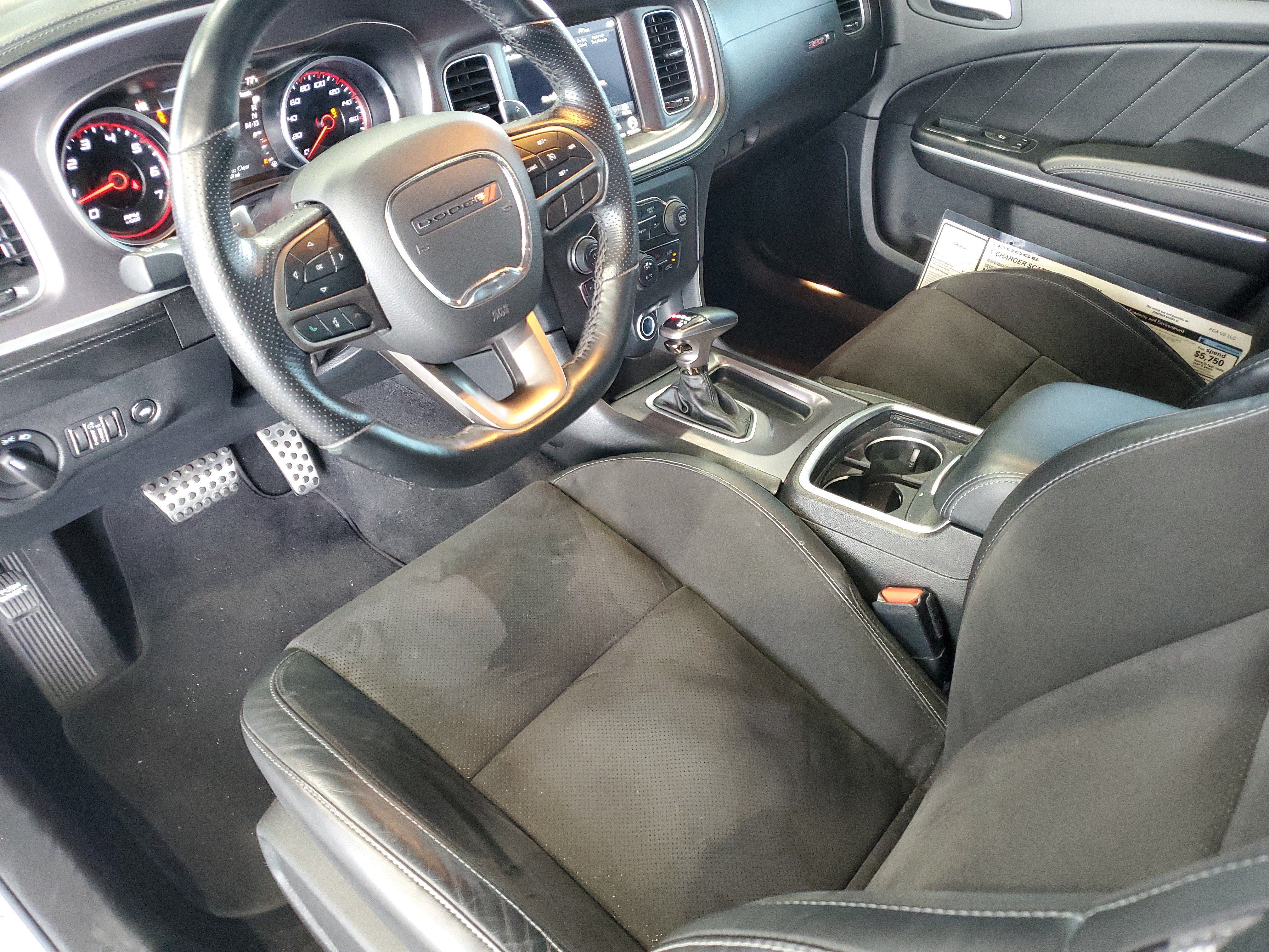 Used 2022 Dodge Charger Scat Pack RWD image 17