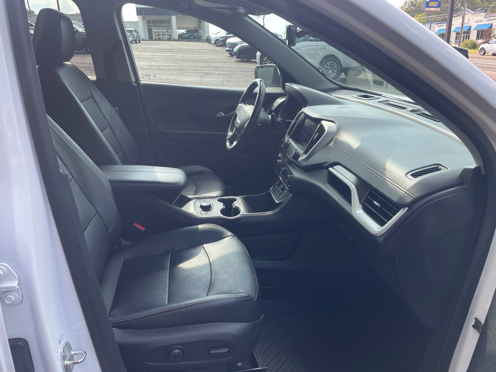 Used 2020 GMC Terrain SLT w/ Preferred Package AWD/4WD image 35