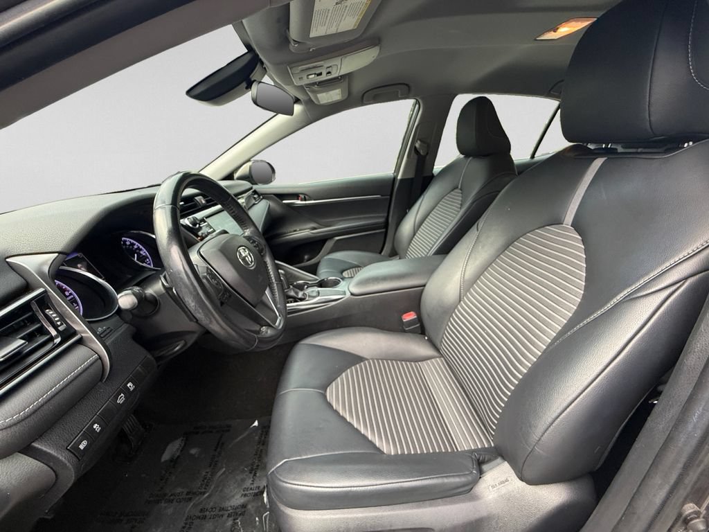 Used 2019 Toyota Camry SE FWD image 20