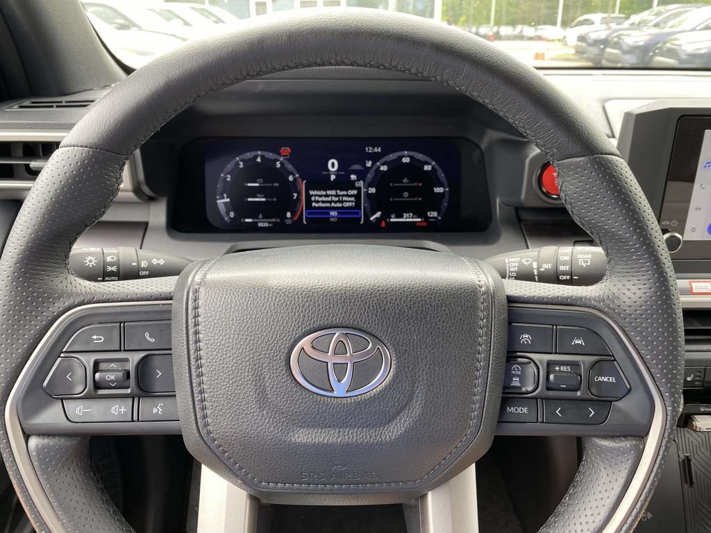 Used 2025 Toyota 4Runner TRD Off-Road AWD/4WD image 29