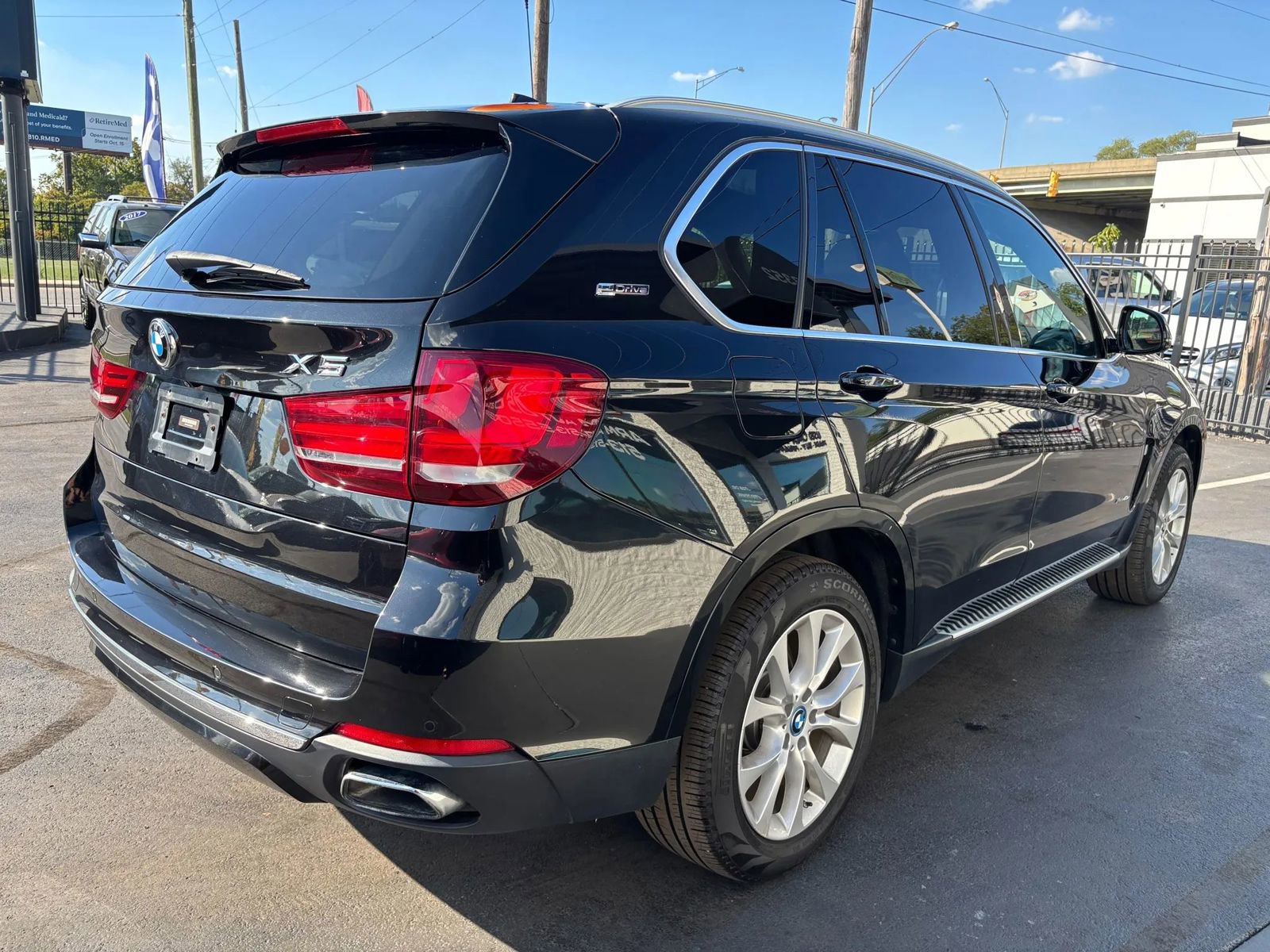 Used 2018 BMW X5 xDrive40e image 9