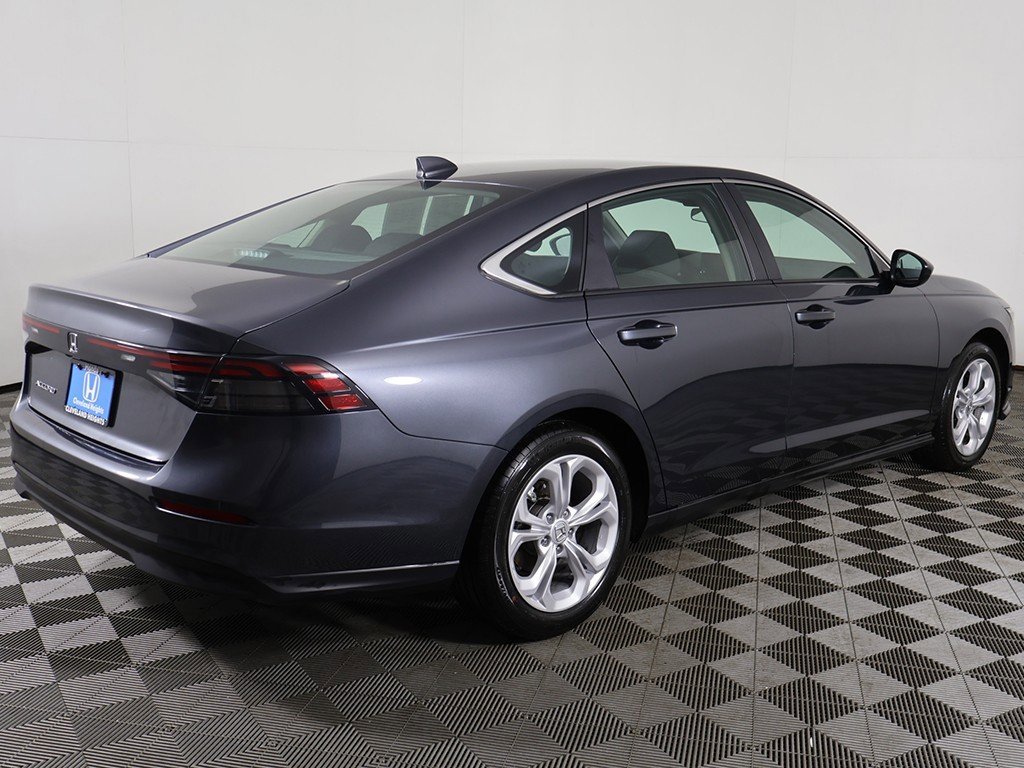 Certified 2025 Honda Accord LX image 7