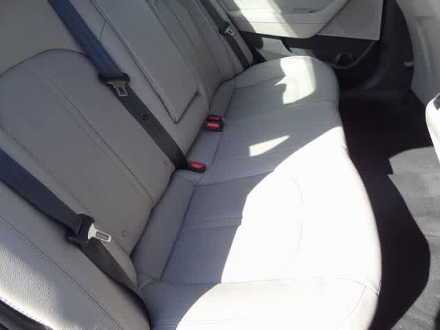 Used 2018 Hyundai Sonata Limited image 11