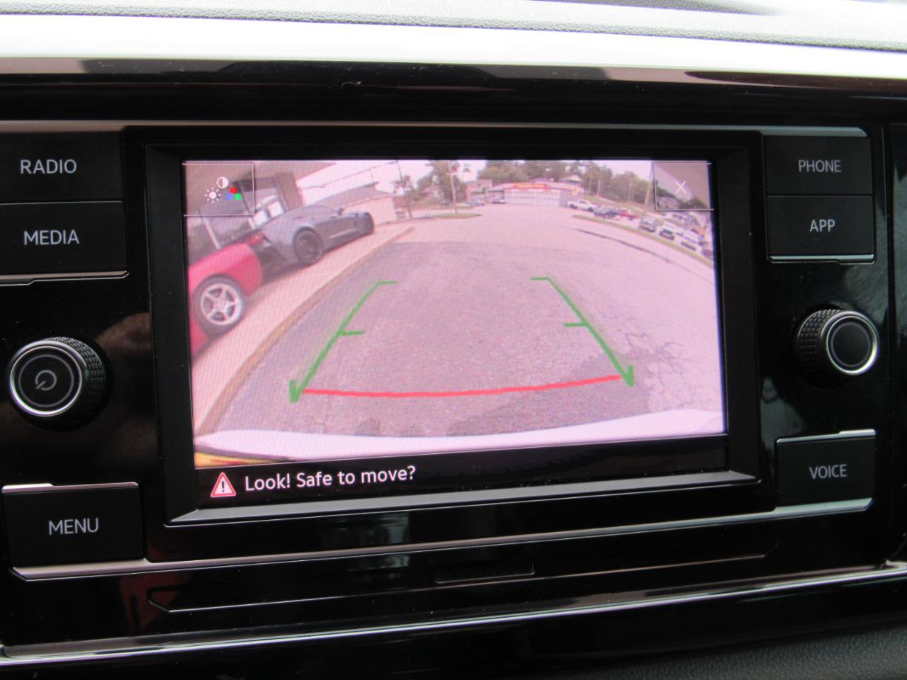 Used 2024 Volkswagen Taos S FWD image 25