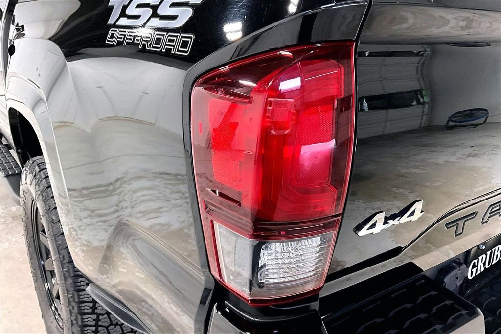 Used 2023 Toyota Tacoma SR image 40