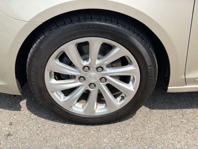 Used 2015 Buick LaCrosse Leather FWD image 5