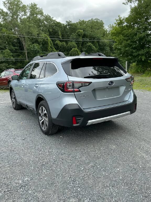 Used 2020 Subaru Outback Limited AWD/4WD image 3