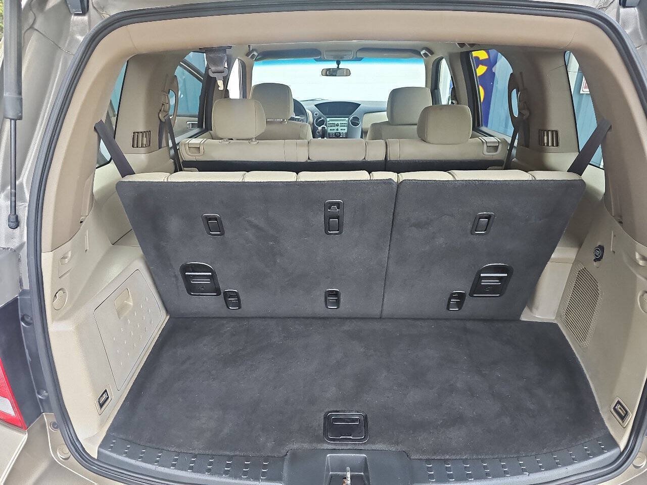 Used 2011 Honda Pilot LX image 16