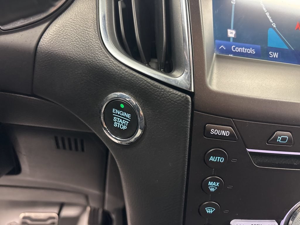 Used 2019 Ford Edge ST w/ Equipment Group 401A AWD/4WD image 19