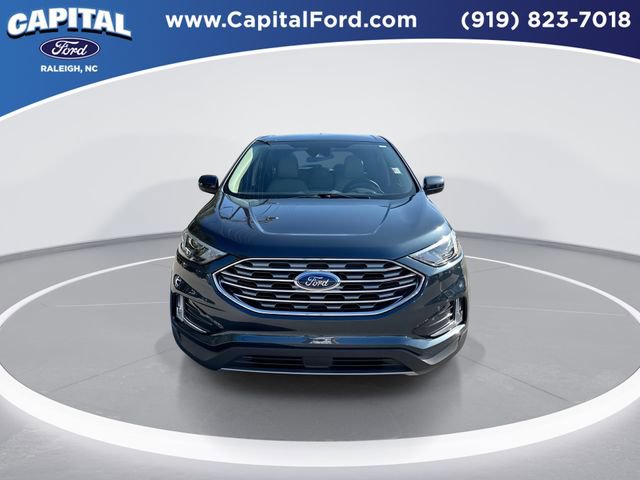 Certified 2022 Ford Edge SEL w/ Convenience Package image 3