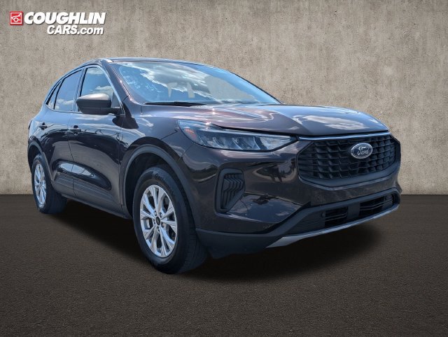 Certified 2023 Ford Escape Active