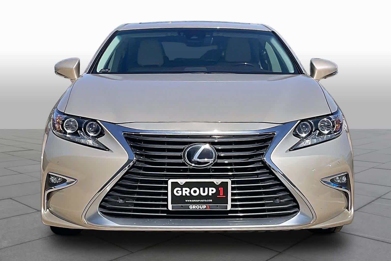 Used 2016 Lexus ES 350 FWD image 4