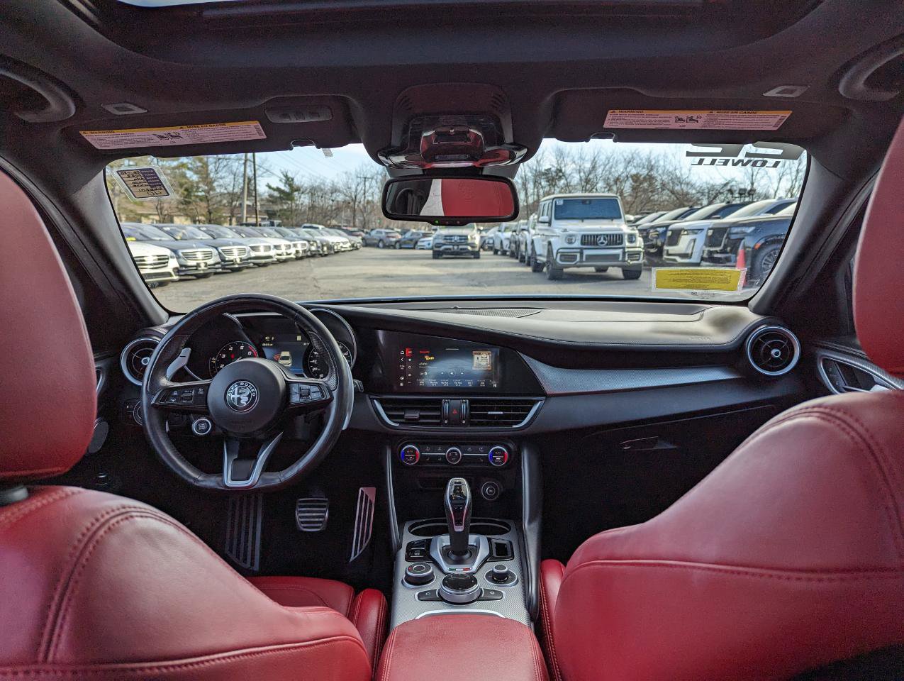 Used 2022 Alfa Romeo Giulia Veloce image 34