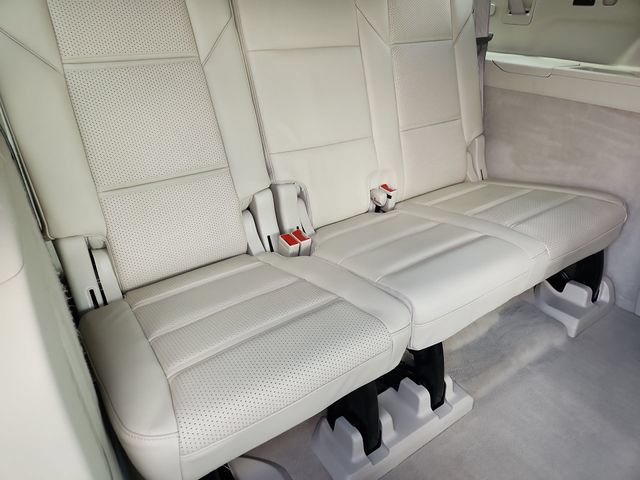 Used 2025 Cadillac Escalade ESV Sport Platinum AWD/4WD image 24