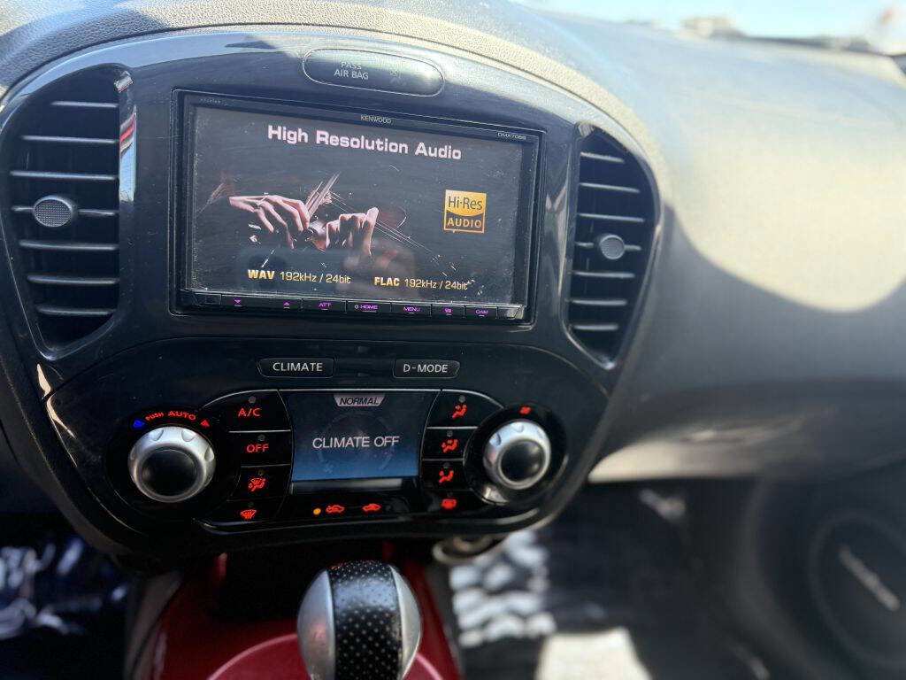 Used 2013 Nissan Juke SL AWD/4WD image 16