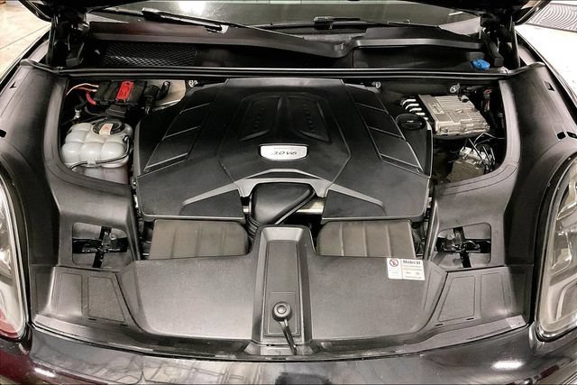 Used 2019 Porsche Cayenne AWD/4WD image 11