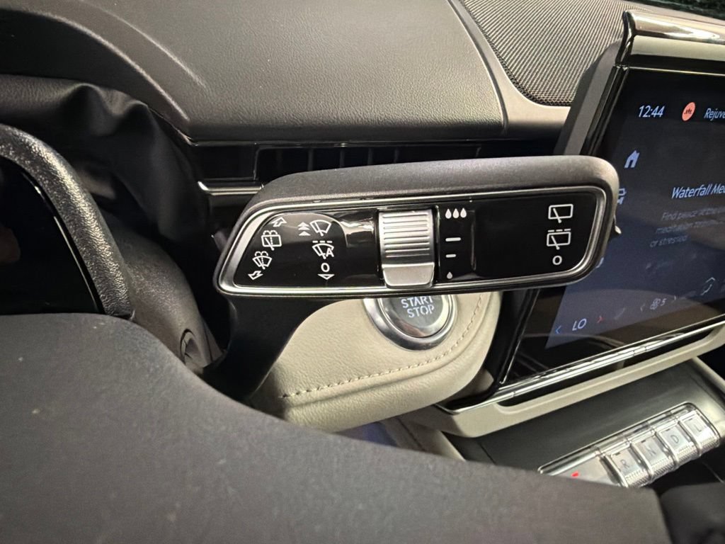 New 2026 Lincoln Nautilus Reserve AWD/4WD image 24