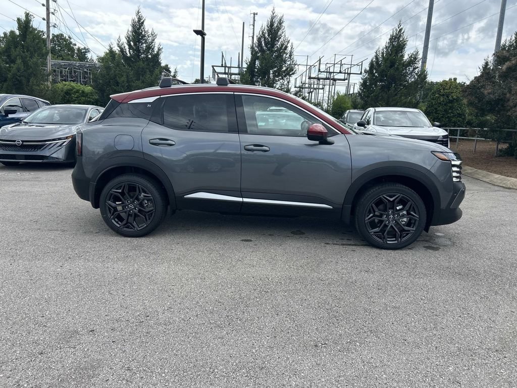 New 2026 Nissan Kicks SR w/ Cold Weather Package AWD/4WD image 8