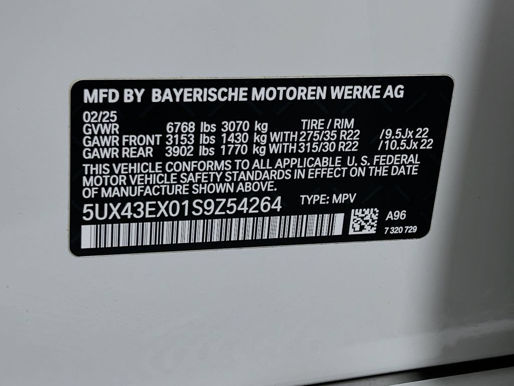 Used 2025 BMW X6 M60i AWD/4WD image 34