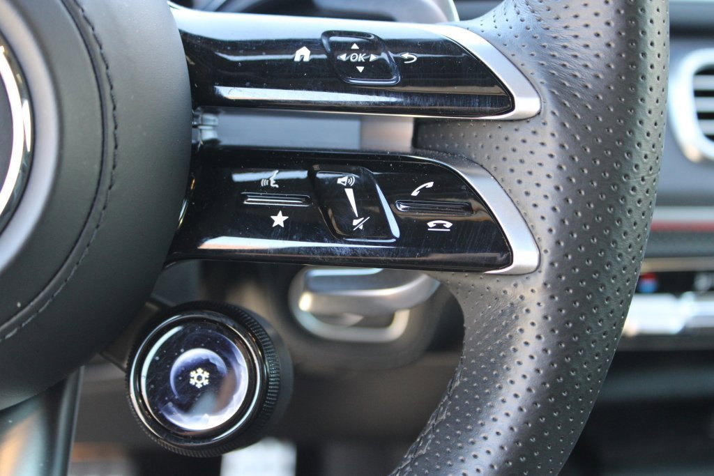 Used 2024 Mercedes-Benz GLE 53 AMG 4MATIC Coupe image 14