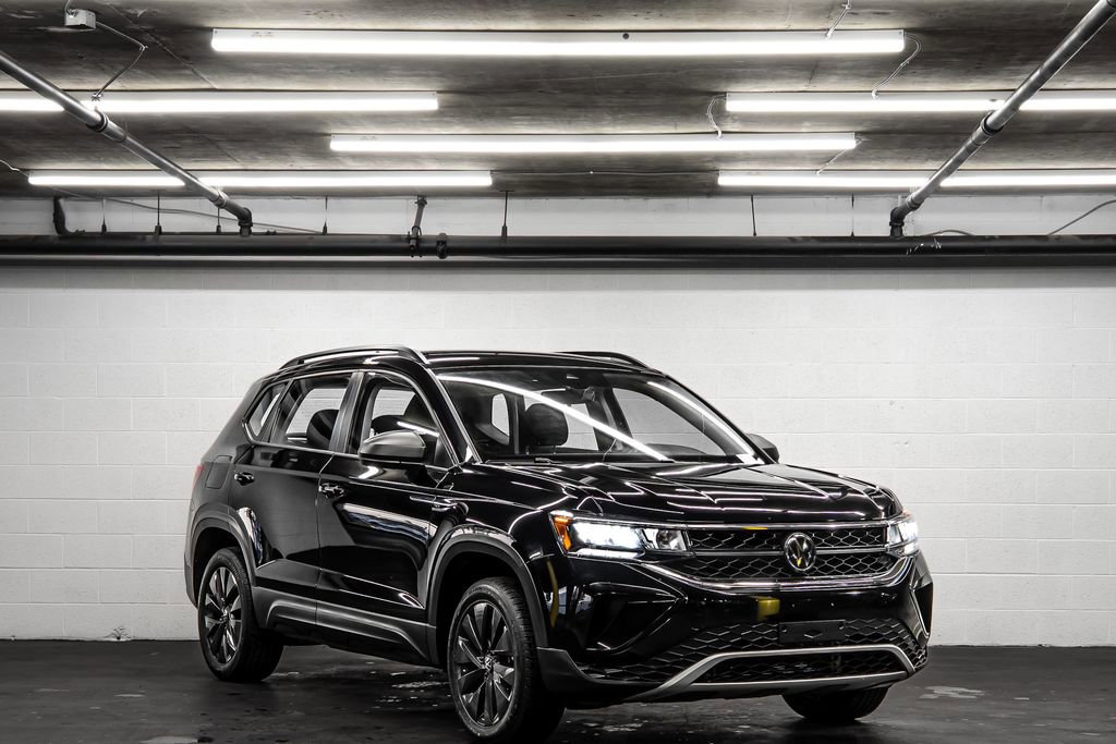 Used 2024 Volkswagen Taos S image 7