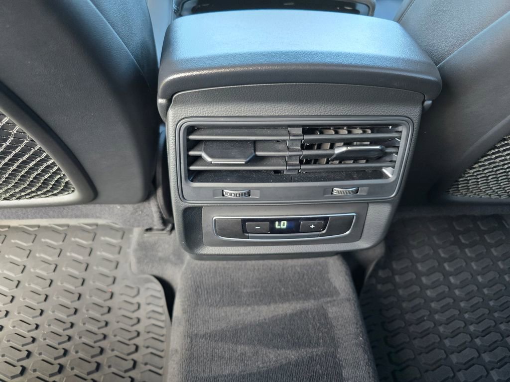 Used 2023 Audi Q7 3.0T Premium w/ Convenience Package image 22