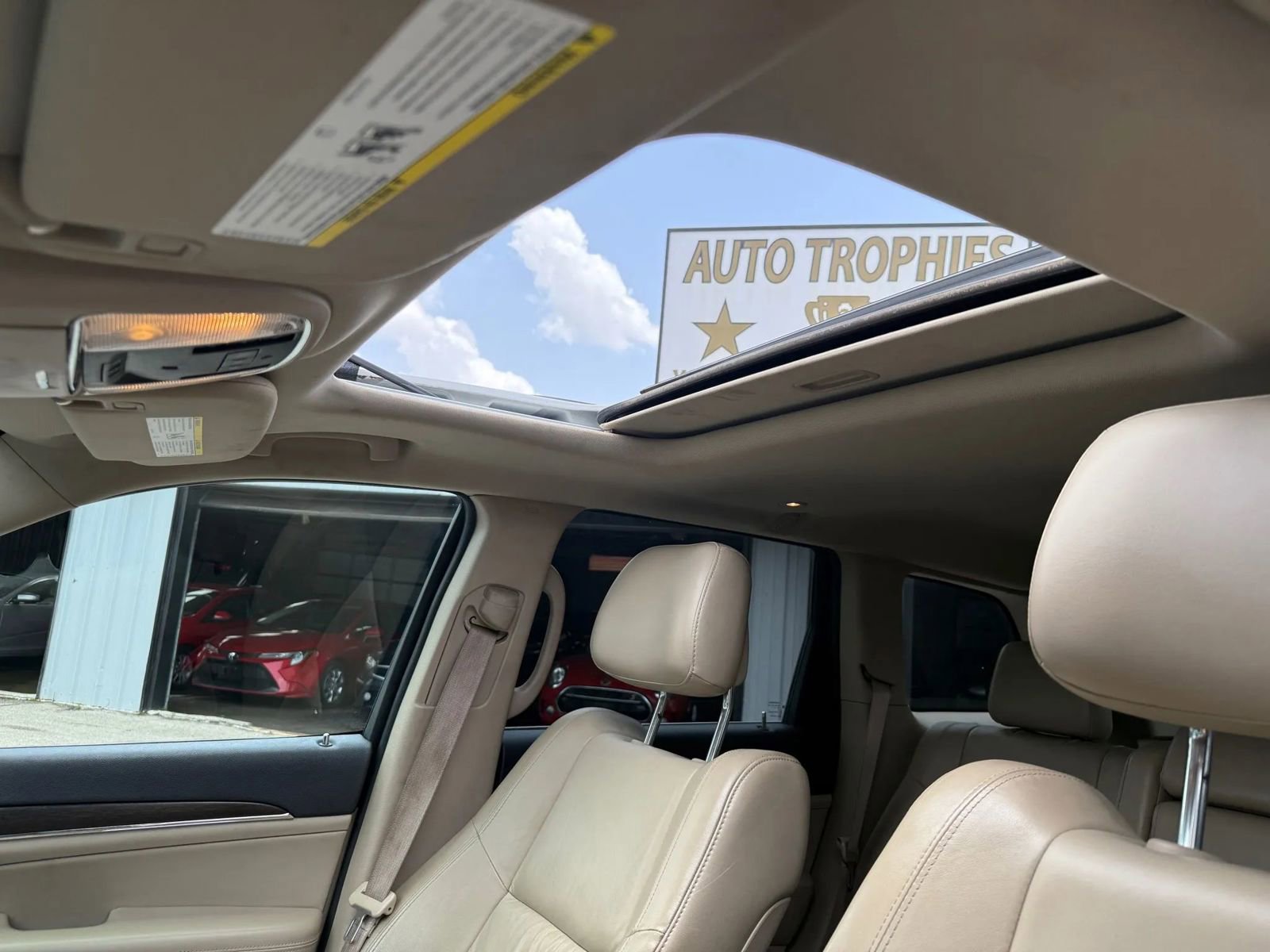 Used 2016 Jeep Grand Cherokee Limited w/ Trailer Tow Group IV RWD image 25