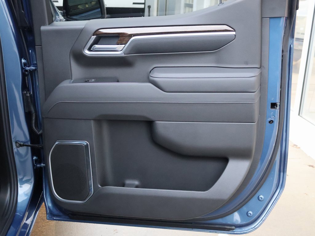 New 2026 GMC Sierra 1500 Elevation w/ Elevation Premium Package image 38