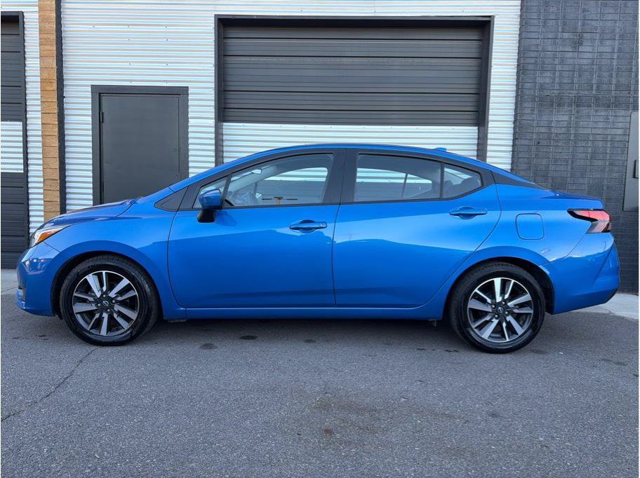 Used 2024 Nissan Versa SV FWD image 6