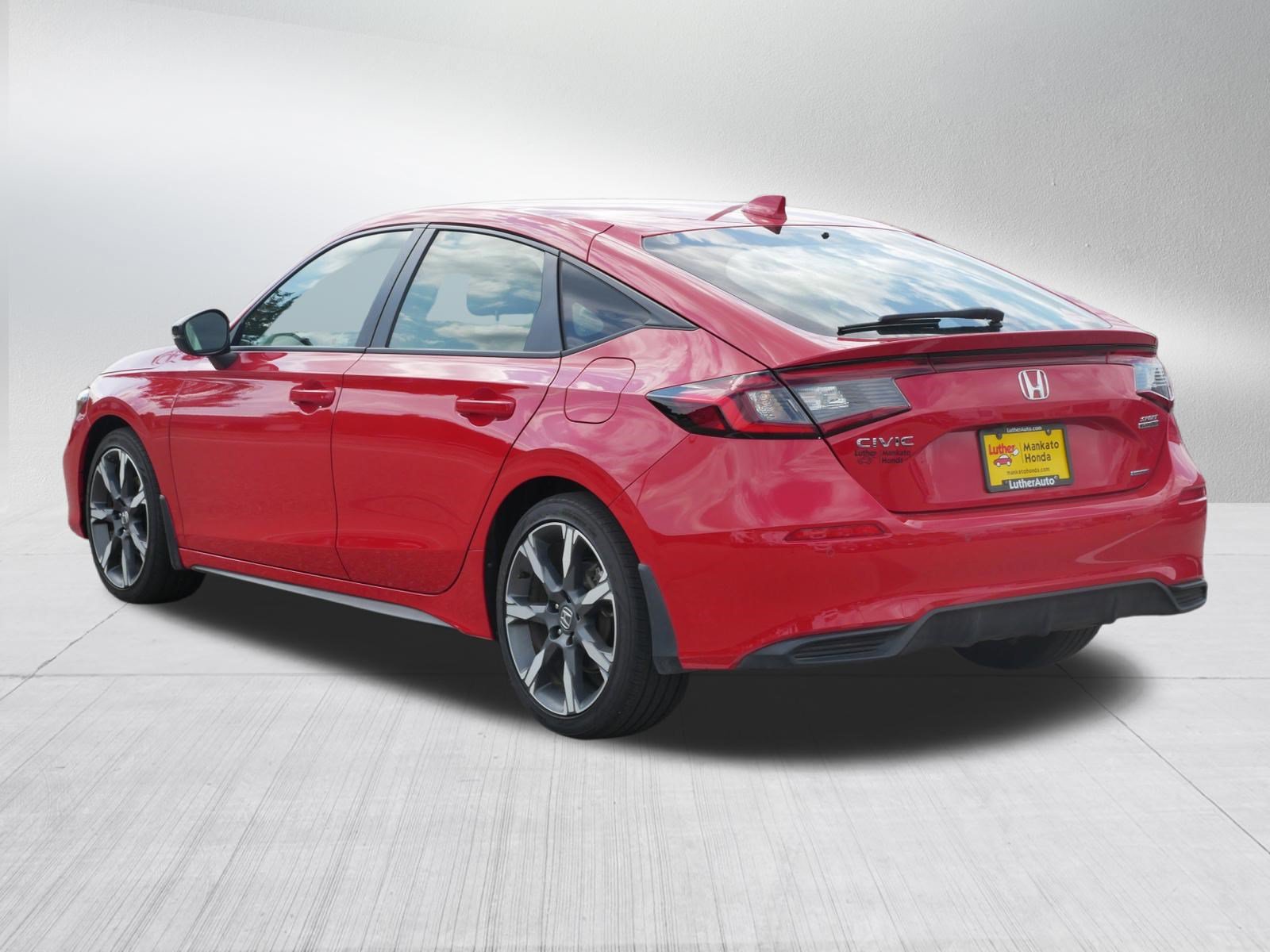 Certified 2025 Honda Civic Sport Touring image 5