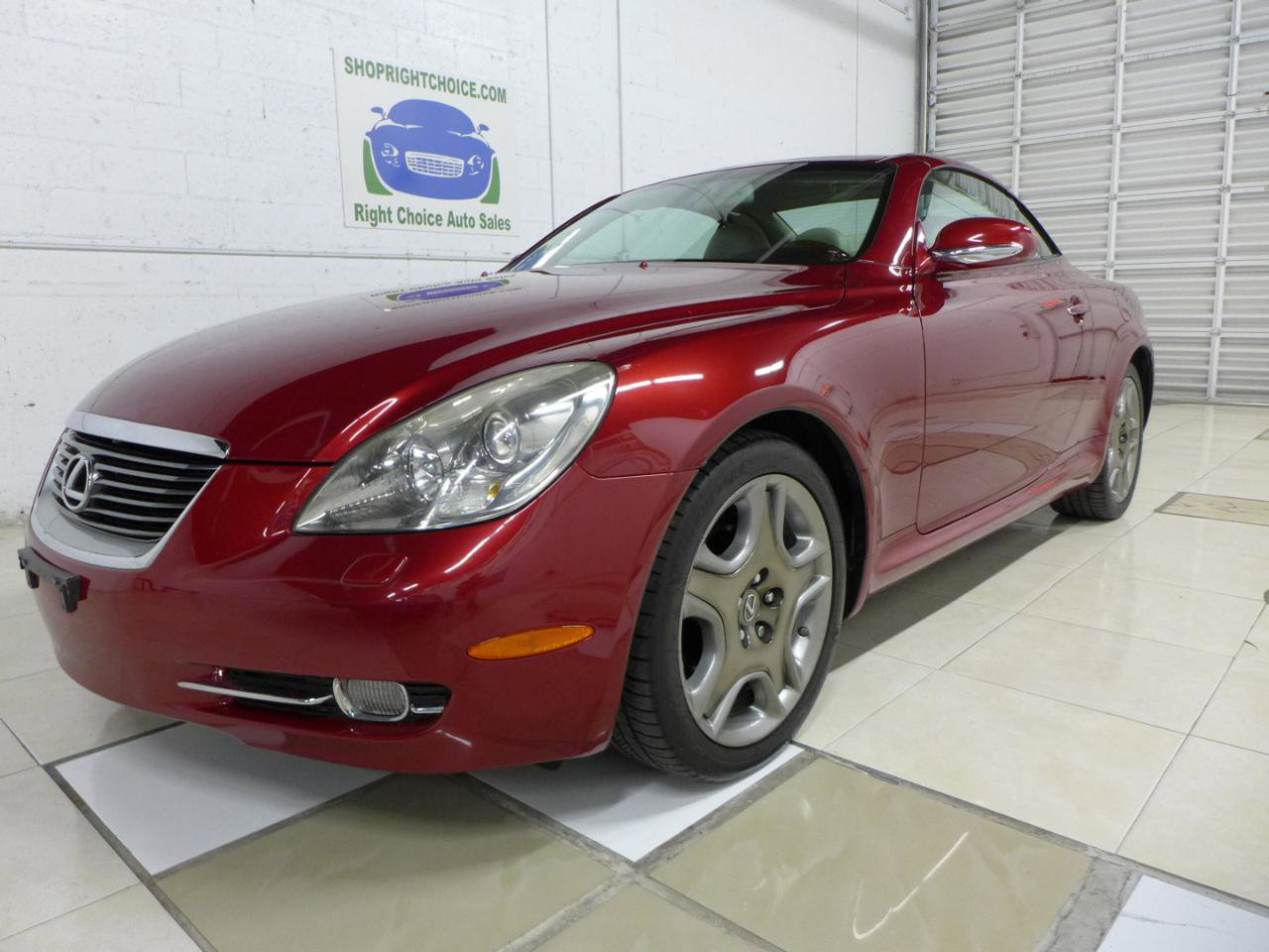 Used 2006 Lexus SC 430 Convertible image 2