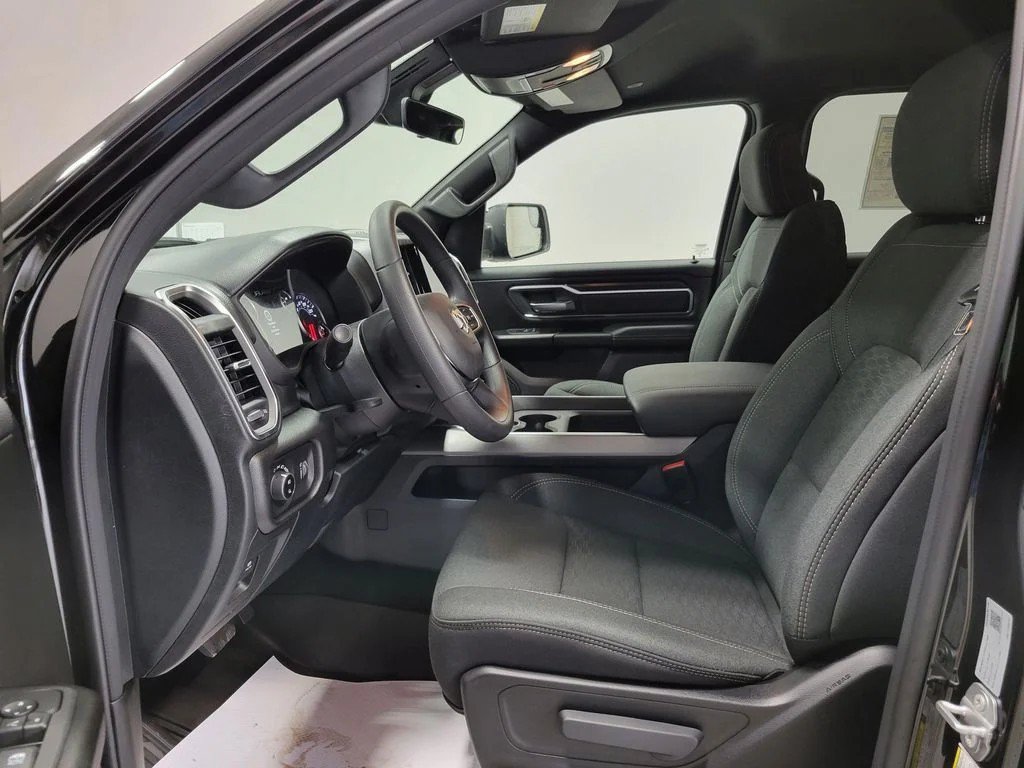 New 2026 RAM 1500 Big Horn w/ Night Edition AWD/4WD image 10